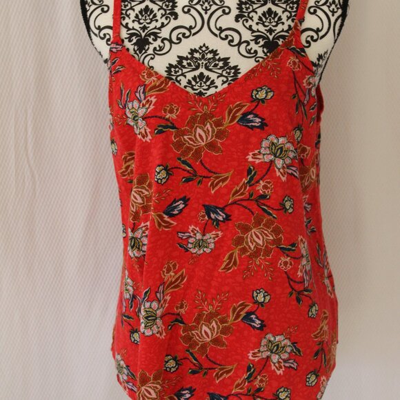 SALE TANK TOP SPAGHETTI STRAP TORRID RED + FLORALS SIZE 0 12 LARGE L PRE-LOVED - Picture 2 of 12